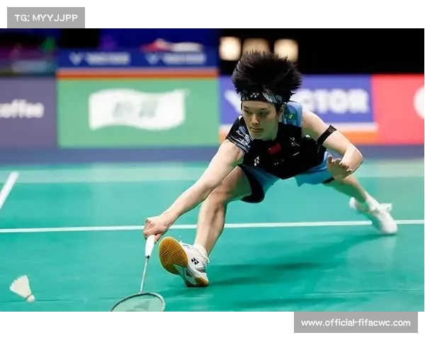 王祉怡扔停产球拍庆祝卫冕胜利坦言备战超预期成绩